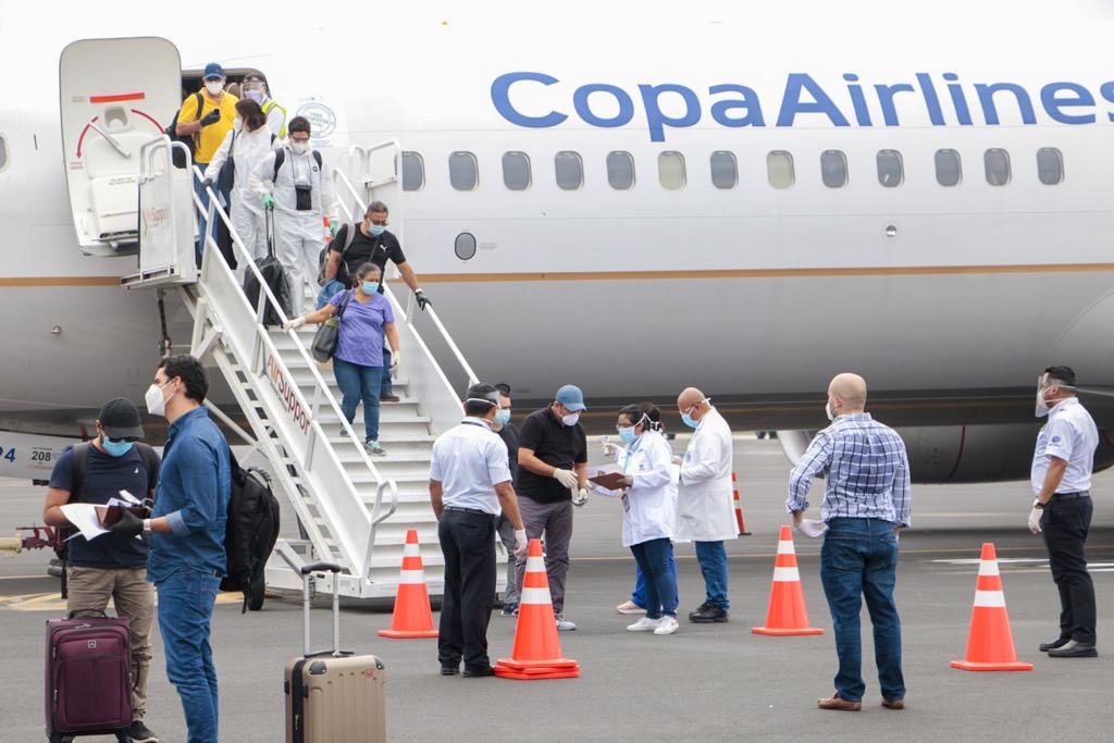 Repatriados procedentes de Panamá arriban a El Salvador bajo estrictos protocolos sanitarios repatriados-procedentes-de-panama-arriban-a-el-salvador-bajo-estrictos-protocolos-sanitarios